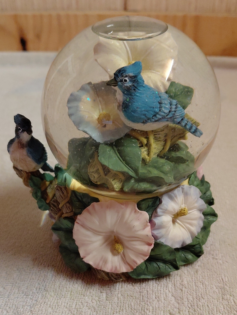 Lefton 1997 Blue Jay Hand Painted Musical Water Globe, Plays Romeo & Juliet